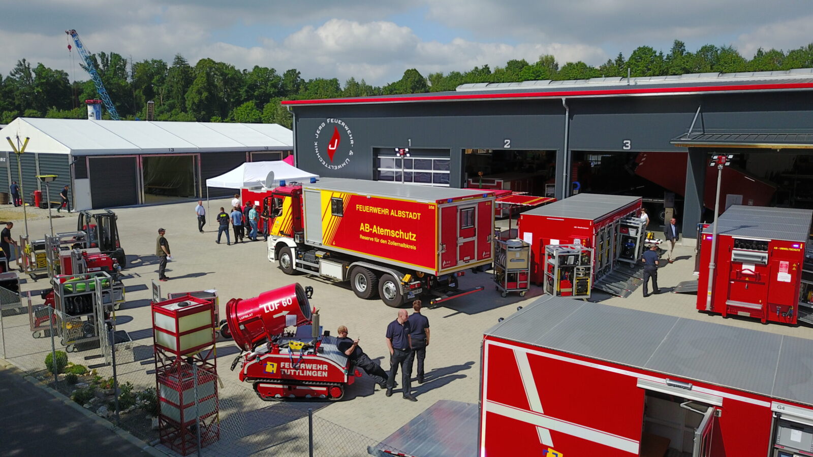 Abrollbehälter Feuerwehr